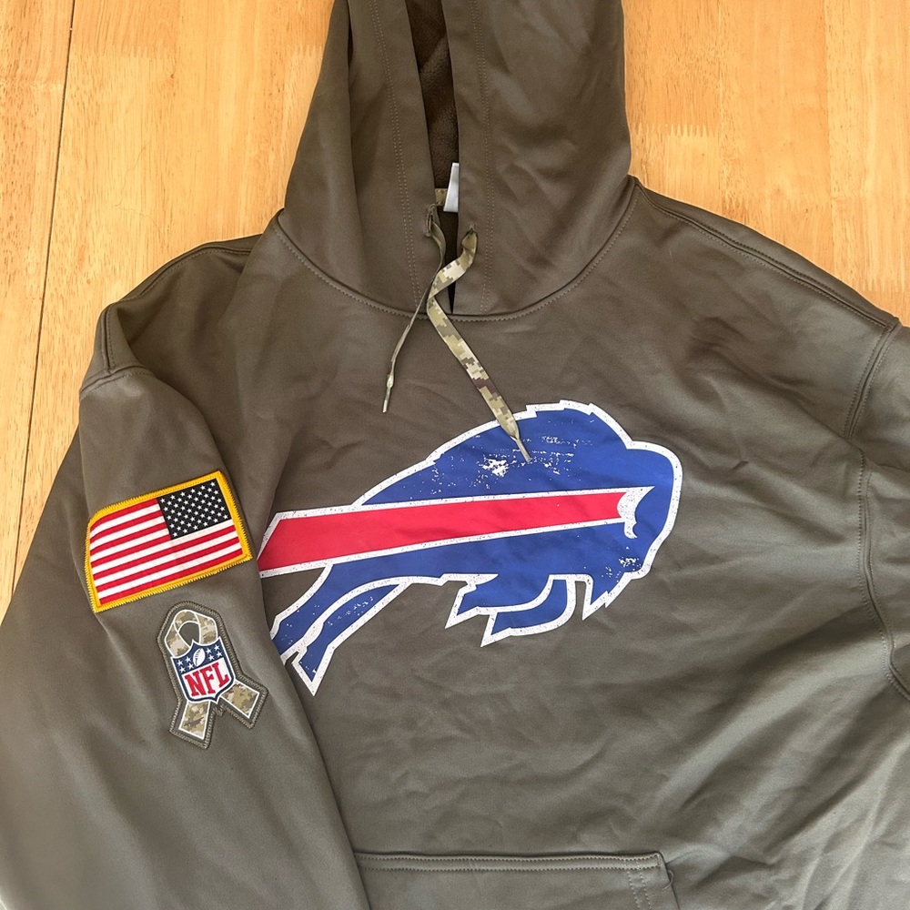 Buffalo Bills Salute to Service Hoodie